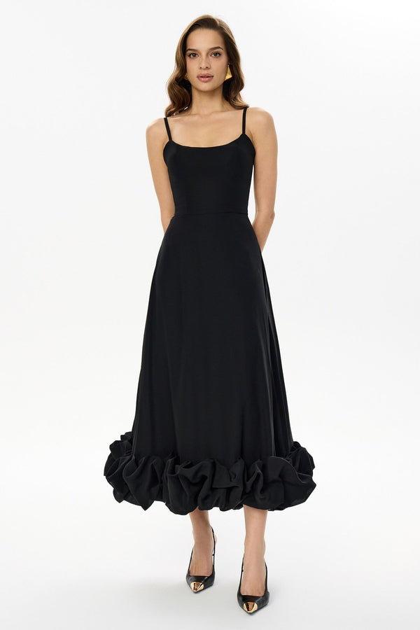 SARA | VESTIDO MIDI CON VOLANTES ABULLONADOS