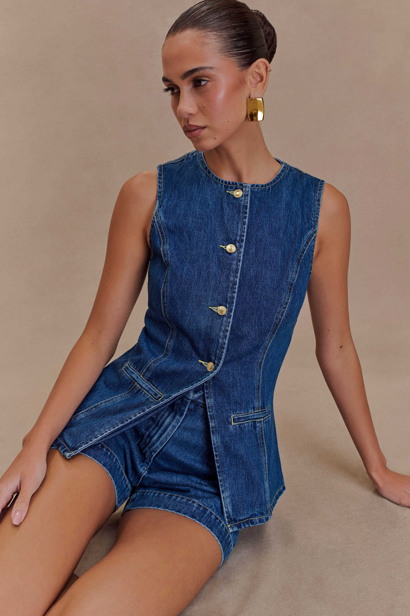 INES | TOP SIN MANGAS DE DENIM ENTALLADO