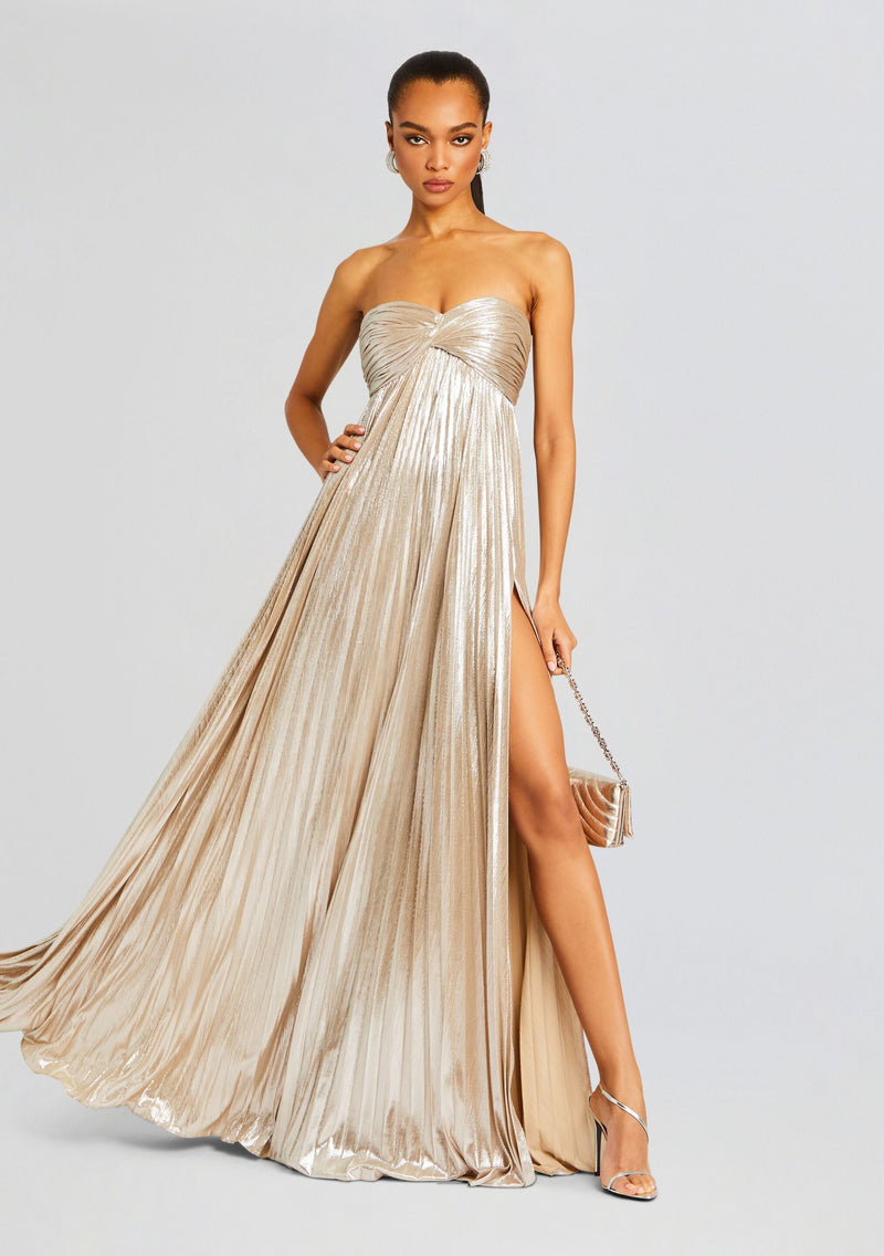 ZOA | VESTIDO LARGO METALIZADO PLISADO CON ABERTURA LATERAL