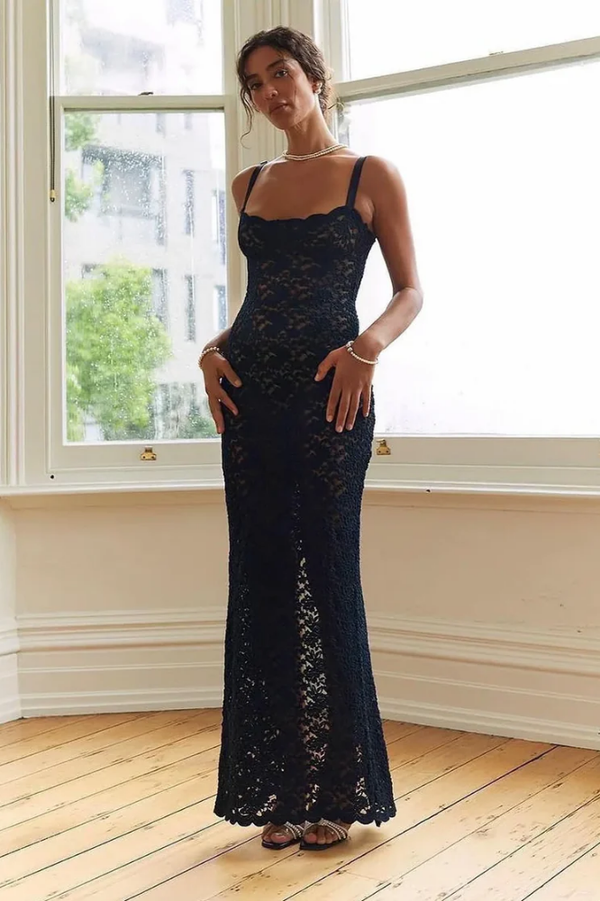BÉRANGÈRE | VESTIDO LARGO DE ENCAJE NEGRO